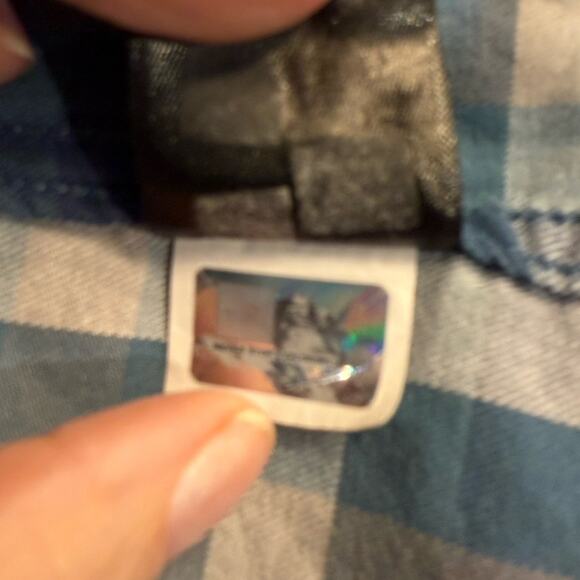 The North Face Men’s Size Medium Blue & Gray Checked Short Sleeve Shirt - Picture 7 of 8